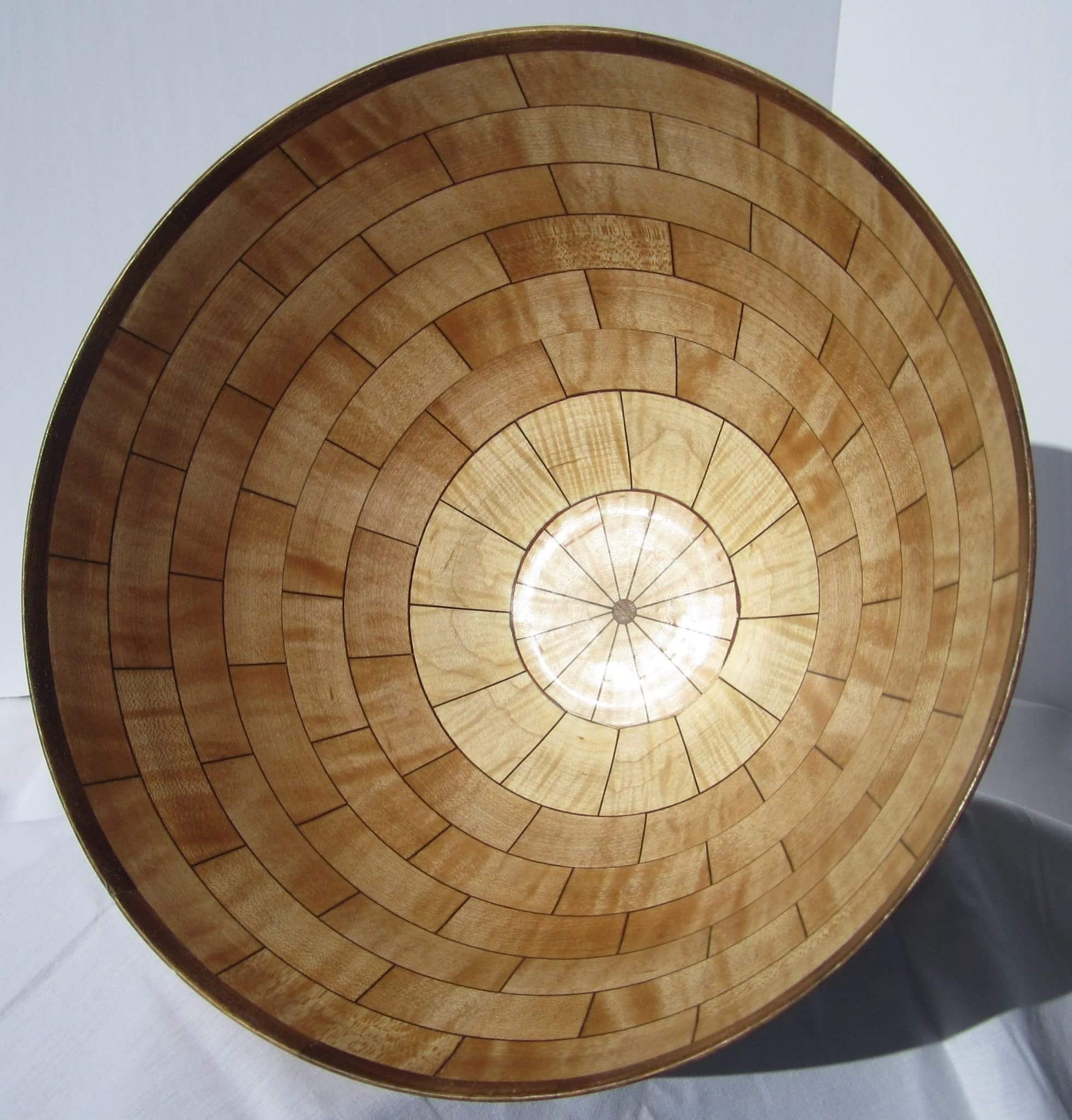 Segmented Bowl
